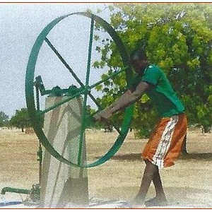 Forage et pompe fonctionnent déjà !