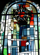 Vitrail de la chapelle de Rillé à Fougères (35)