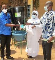 Certains inventent des lave-mains plus adaptés et plus accessibles