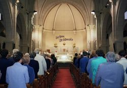 Célébration à la chapelle des sœurs du Christ Rédempteur, à Fougères