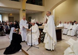 Remise de la règle de St Benoît