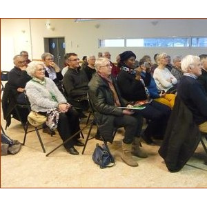 Participants au débat sur le développement de Liffré/Piéla