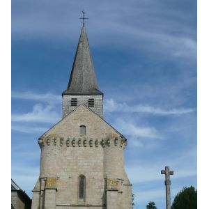 L'église d'Ajain