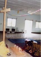 Session-Retraite « Cana ». Un couple après le sacrement de Réconciliation. Diocèse de Manga, Burkina Faso