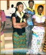 A la cérémonie d'admission dans le MEJ, chacun exprime son engagement personnel A la cérémonie d'admission dans le MEJ, chacun exprime son engagement personnel