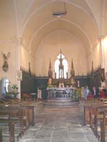 Intérieur de l'église de Cuguen