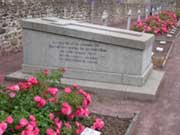 Le cimetière de Rillé, à Fougères : tombeau de la Fondatrice Anne Boivent Le cimetière de Rillé, à Fougères : tombeau de la Fondatrice Anne Boivent