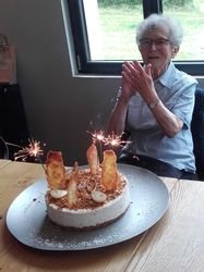Joyeux Anniversaire, Sr Noëlla !