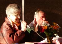 Sr Pierrette Lallement et Fr Yves Hamon donnant leur témoignage
