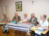 Des Laïcs interviennent au Chapitre Général des Sœurs du Christ Rédempteur, juillet 2010 Des Laïcs interviennent au Chapitre Général des Sœurs du Christ Rédempteur, juillet 2010