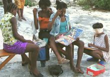 ATD Quart Monde en Haïti : « Bibliothèque de rue »