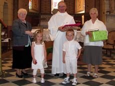 Les jubilaires et les nouveaux baptisés Les jubilaires et les nouveaux baptisés