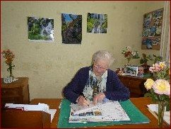 Même à 99 ans, on assure sa correspondance Même à 99 ans, on assure sa correspondance
