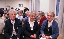 Joie de se rencontrer, sourire sur les visages ! Joie de se rencontrer, sourire sur les visages !