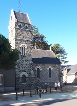 Eglise de Jullouville Eglise de Jullouville