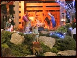 Crèche construite avec du bois