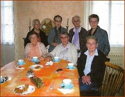 Groupe des 7 sœurs du Christ Rédempteur qui ont fêté leur 80 ans