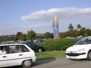 Arrivée des pèlerins à La Peinière Arrivée des pèlerins à La Peinière