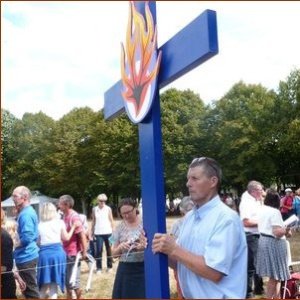 Départ de la procession vers le sanctuaire