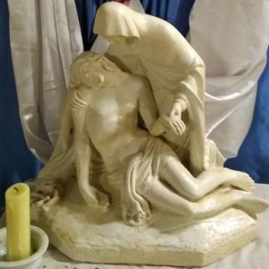Statue de Notre-Dame des Sept Douleurs