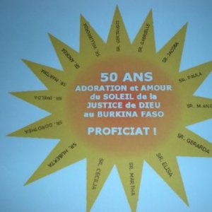 Soleil de Justice réalisé et offert par les Sœurs du Christ Rédempteur en Hollande : autant de rayons que de Sœurs néerlandaises !