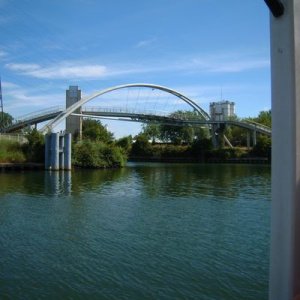 Pont sur les berges de la Seine