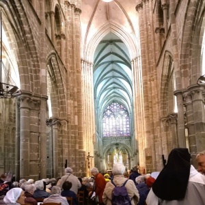 2 - Entrée dans la cathédrale