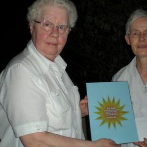 Sr Madeleine, supérieure générale et Sr Elisa, déléguée de Hollande