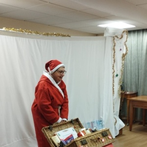 « Petit Papa NOEL, quand tu descendras du ciel… »