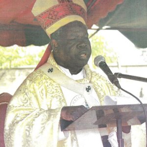 Mgr J-M. Compaoré lors d'une Homélie à Fada