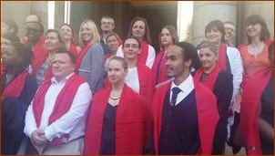 Groupe des personnes confirmées à la cathédrale de Rennes le 3 juin, veille de la Pentecôte. Christèle est au milieu du deuxième rang Groupe des personnes confirmées à la cathédrale de Rennes le 3 juin, veille de la Pentecôte. Christèle est au milieu du deuxième rang
